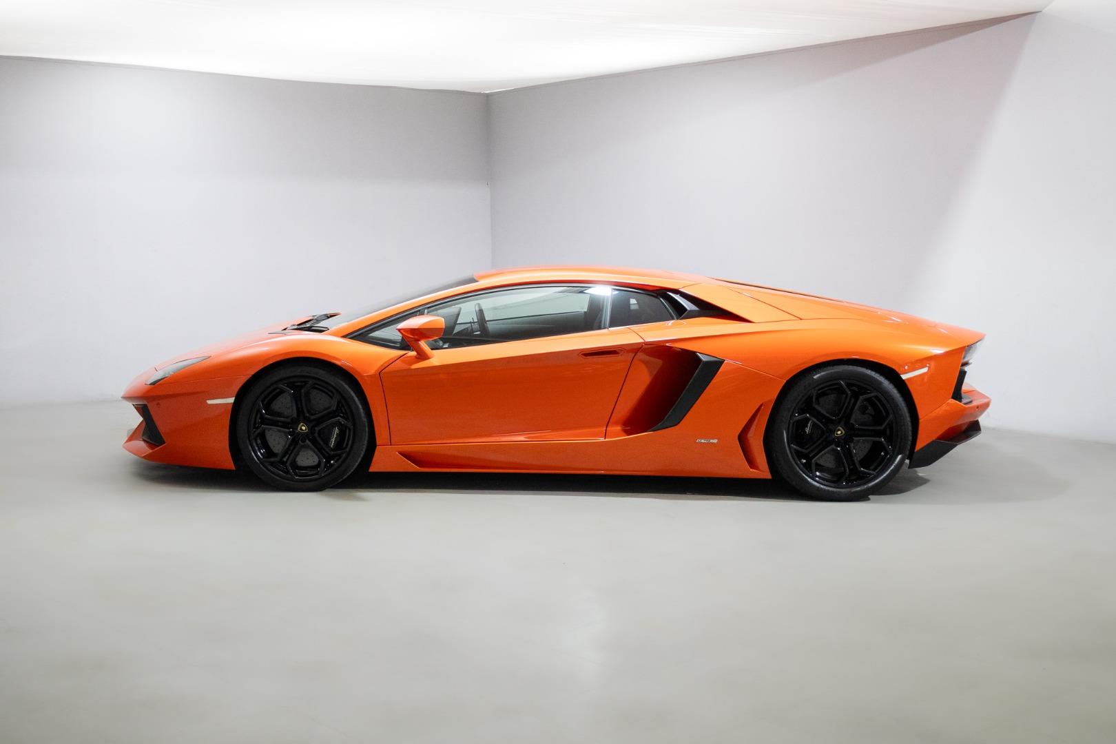 Lamborghini Aventador LP700-4 Coupe Scuderia Johannesburg