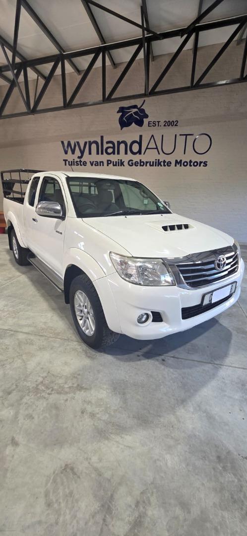 Toyota Hilux 3.0D-4D Xtra Cab 4x4 Raider Wynland Auto