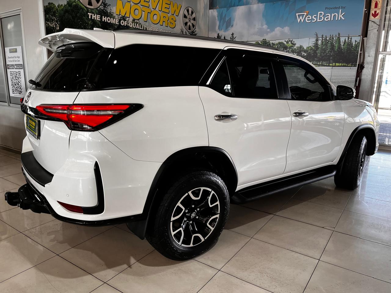 Toyota Fortuner 2.4GD-6 Auto Raceview Motors