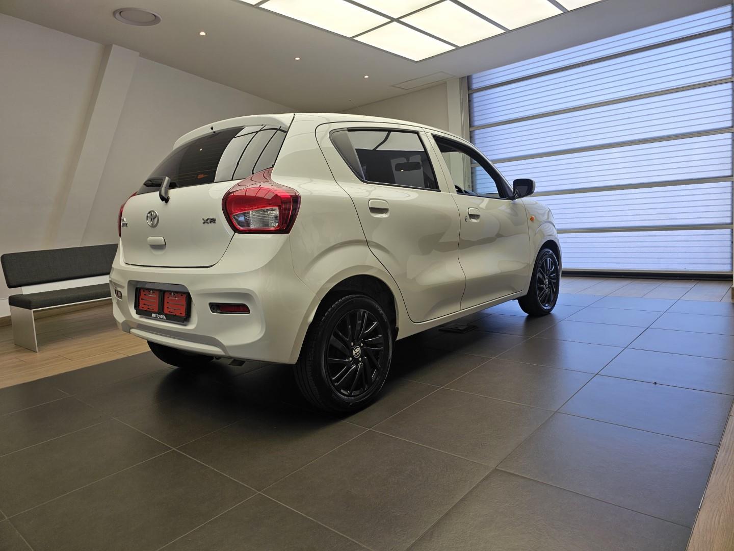 Toyota Vitz 1.0 XR Auto Docrat Group