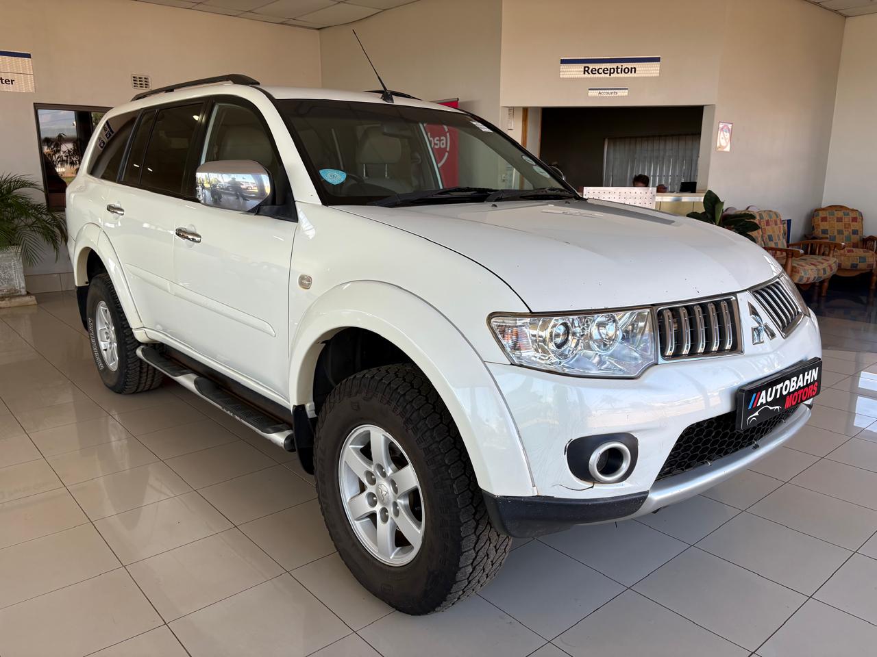Mitsubishi Pajero Sport 3.2DI-D GLS Auto Autobahn Auto