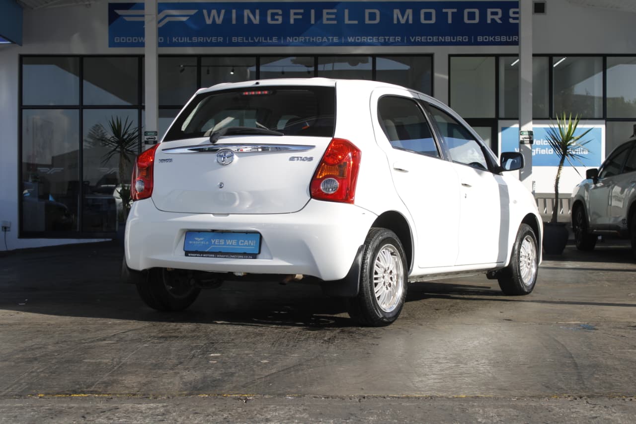 Toyota Etios Hatch 1.5 Xs Wingfield Motors Bellville