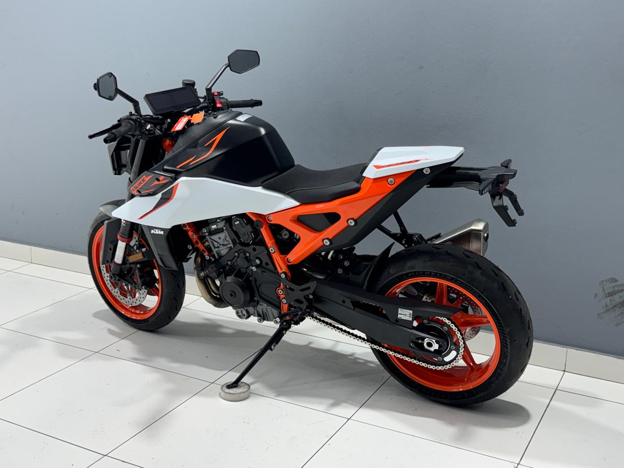 KTM 990 DUKE R