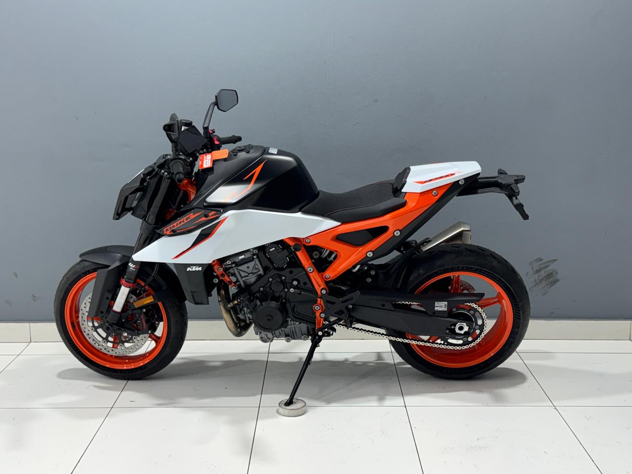 KTM 990 DUKE R