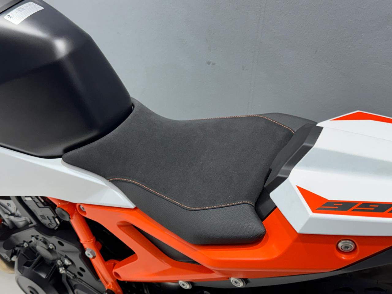 KTM 990 DUKE R
