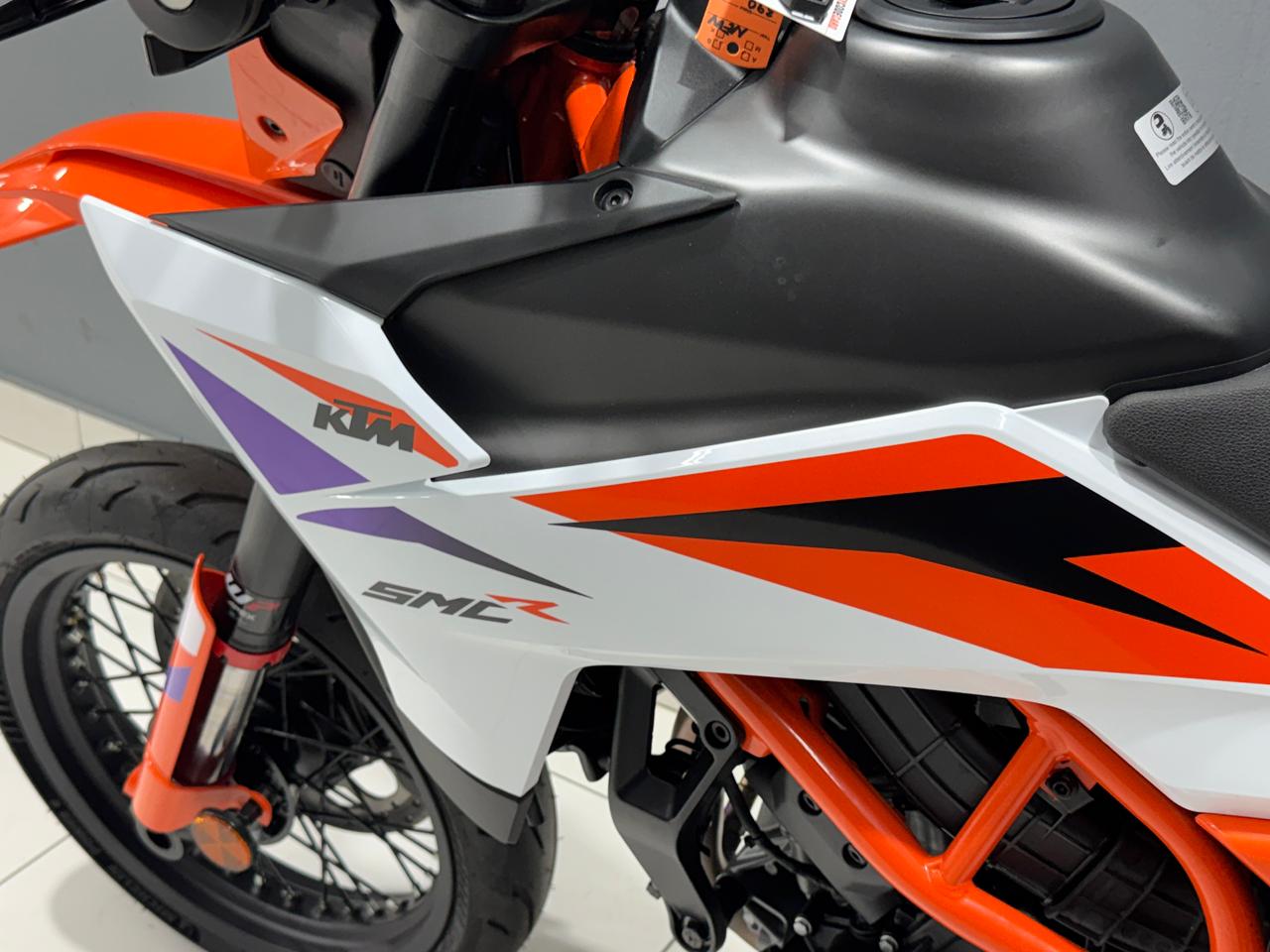 KTM 390 SMC