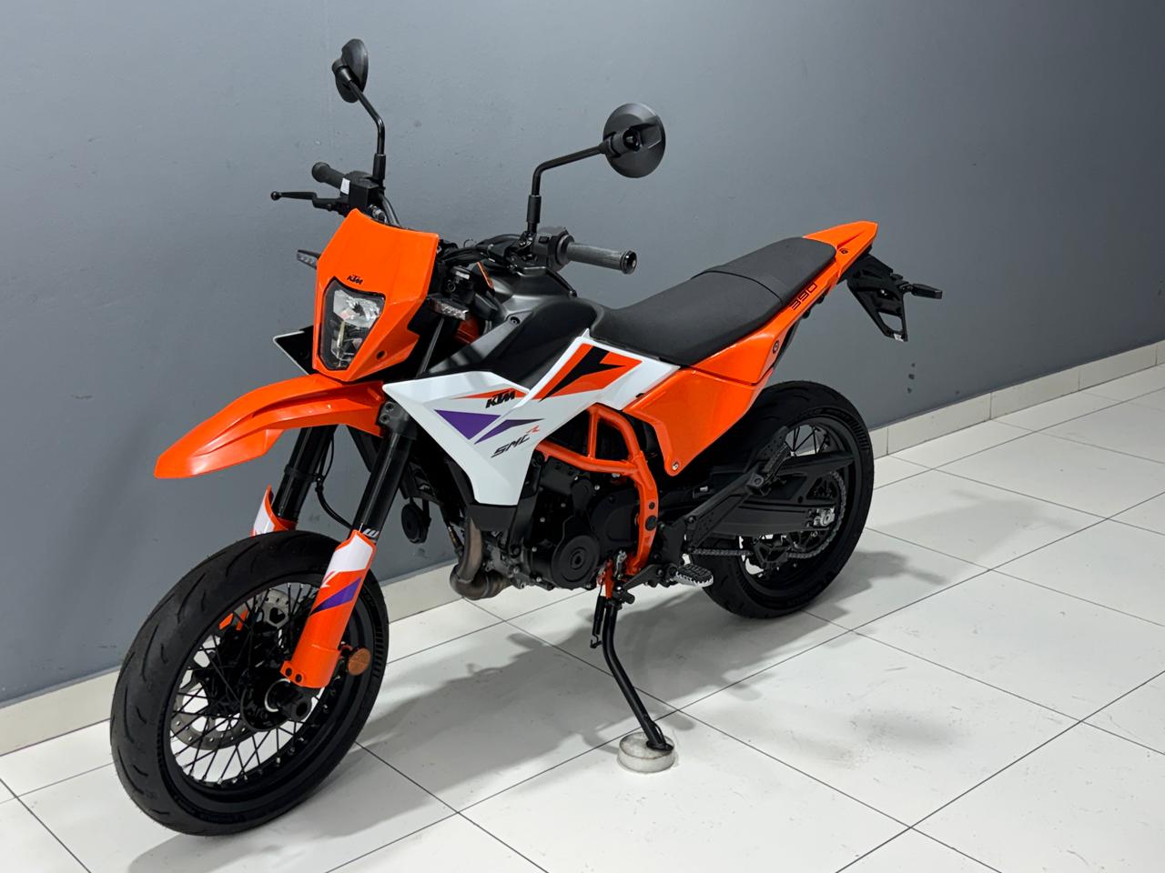 KTM 390 SMC
