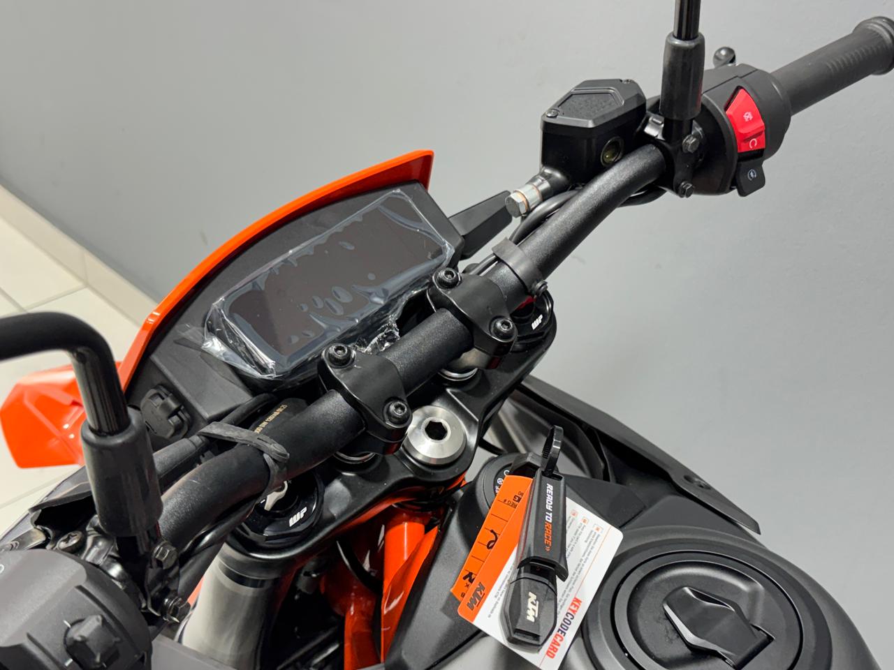 KTM 390 SMC