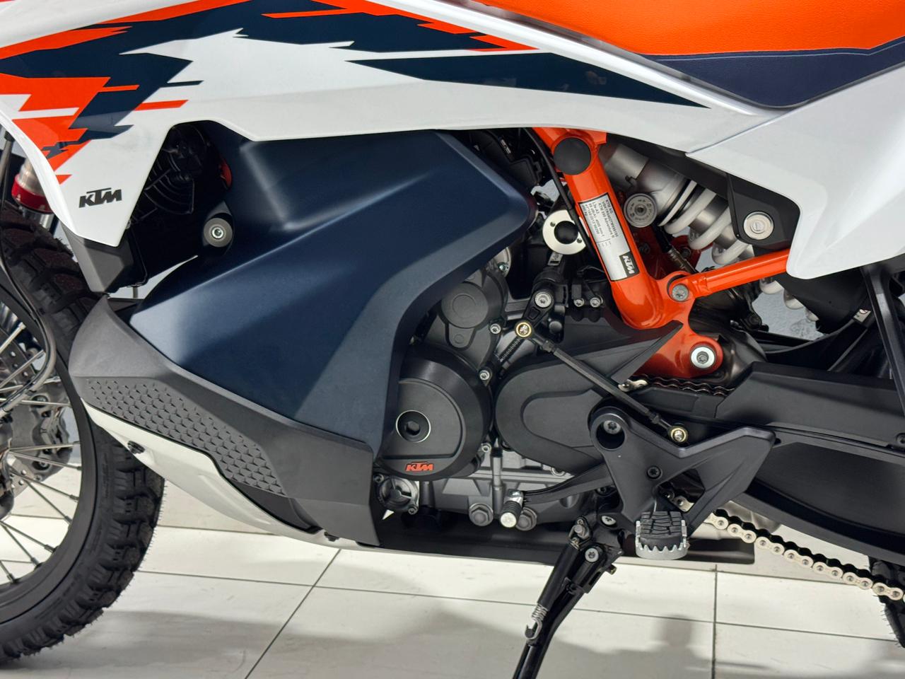 KTM 890 Adventure R