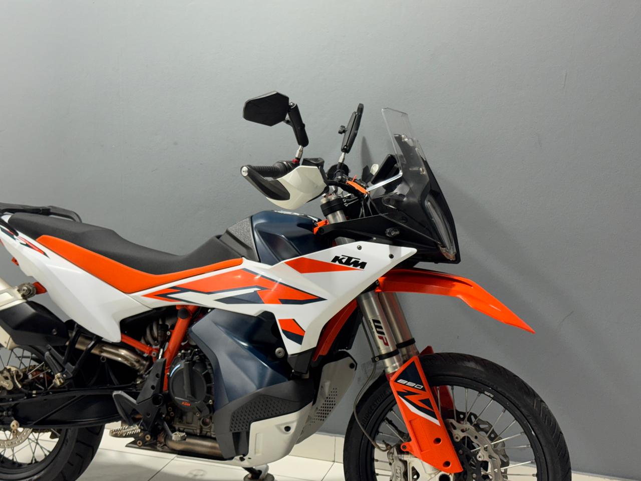 KTM 890 Adventure R