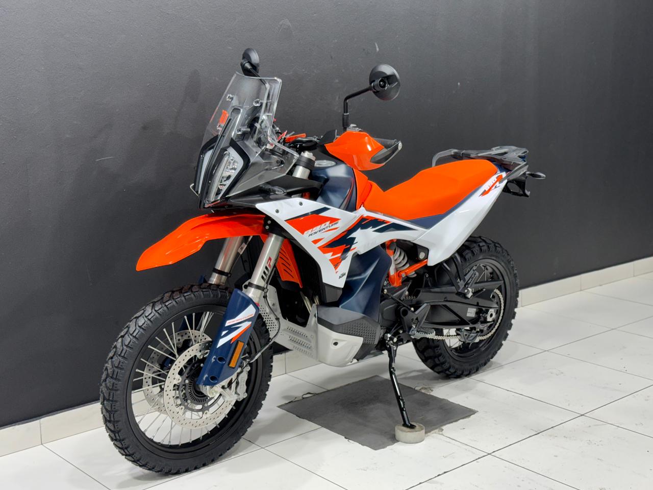KTM 890 Adventure R