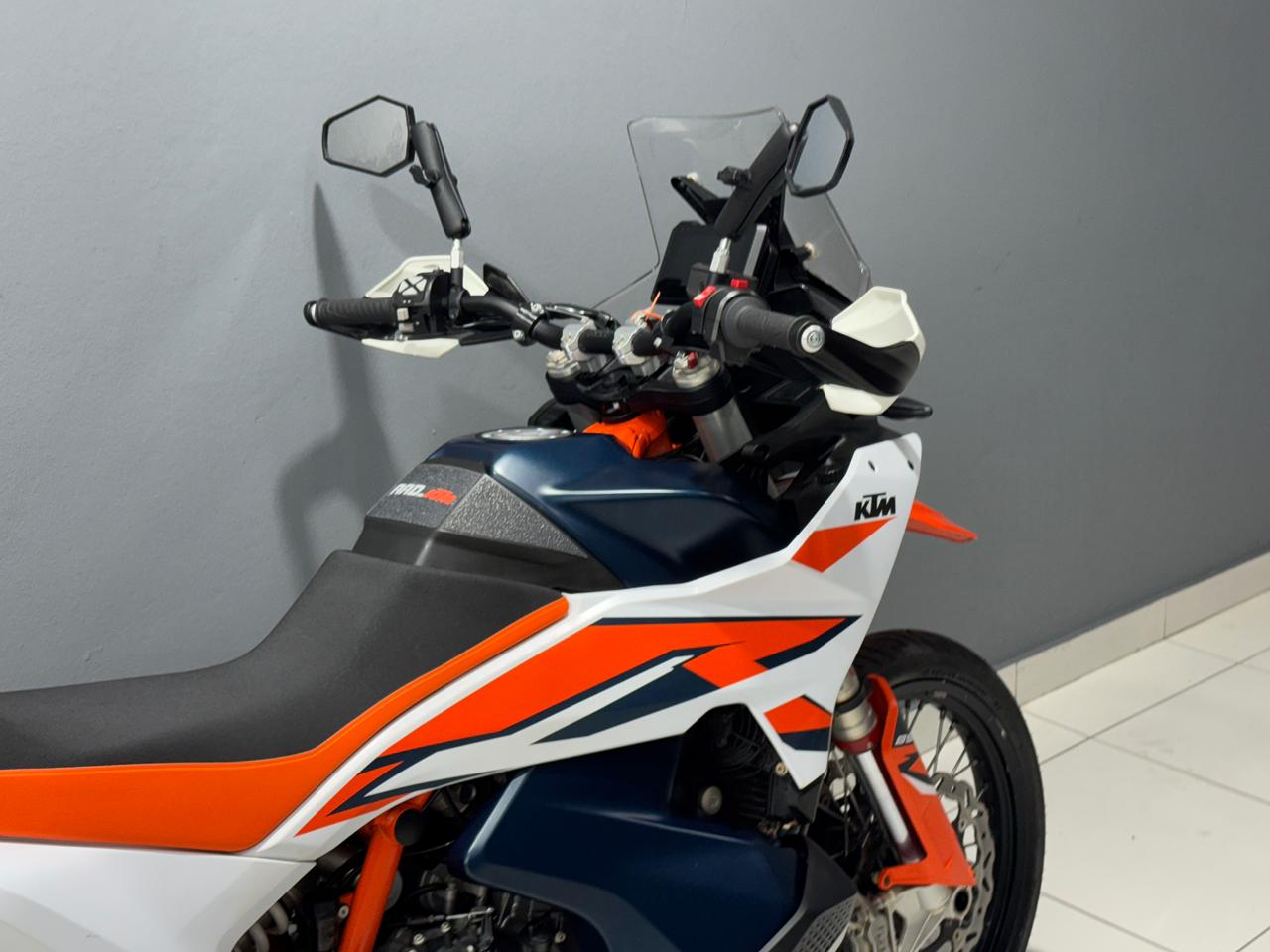 KTM 890 Adventure R