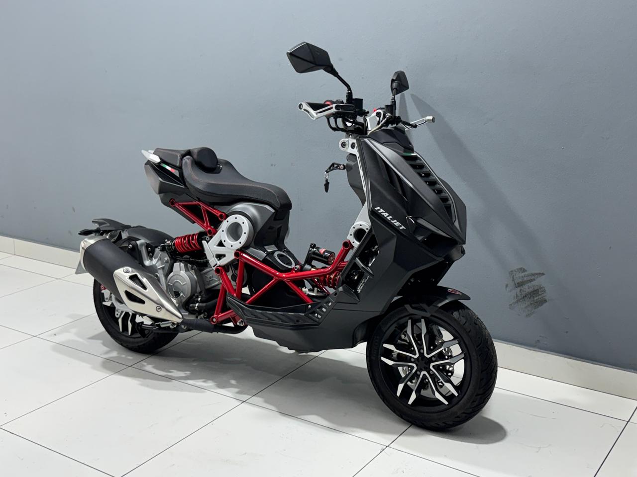 Italjet Dragster 200