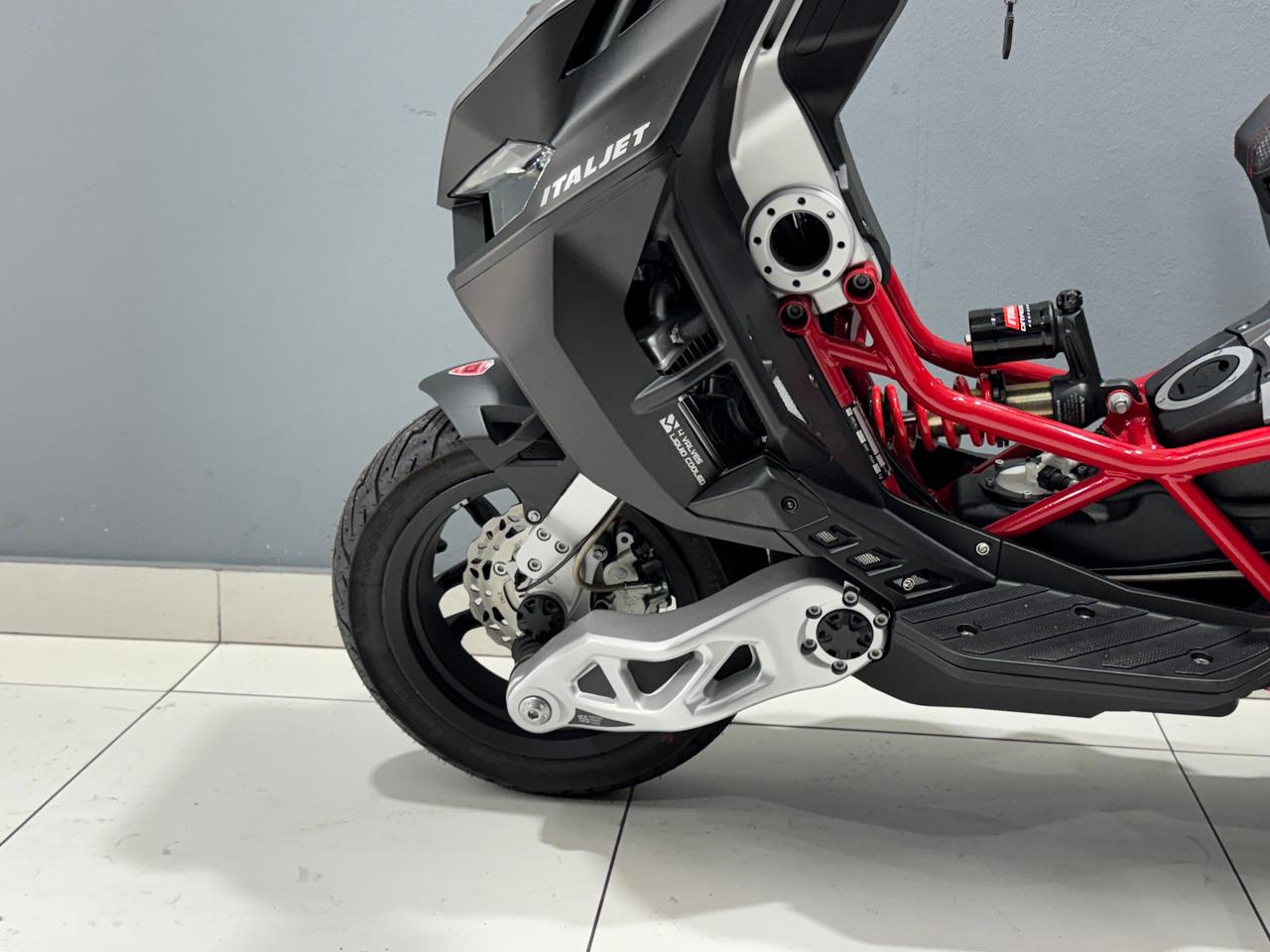 Italjet Dragster 200