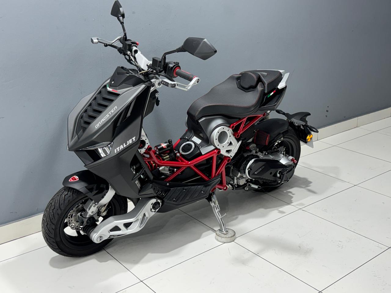 Italjet Dragster 200