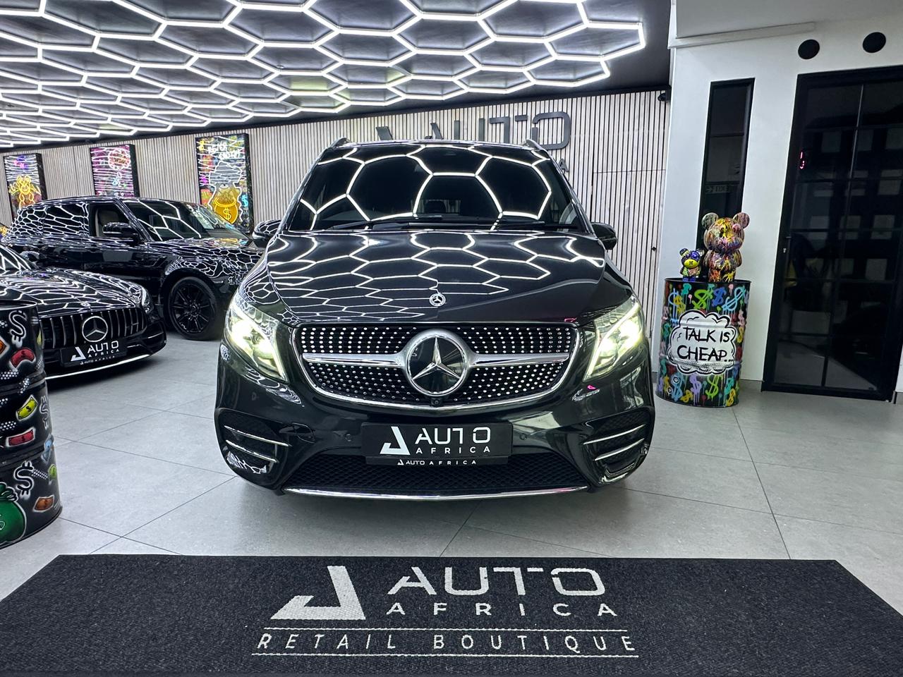 Mercedes-Benz V-Class V300d Exclusive AMG Line Auto Africa