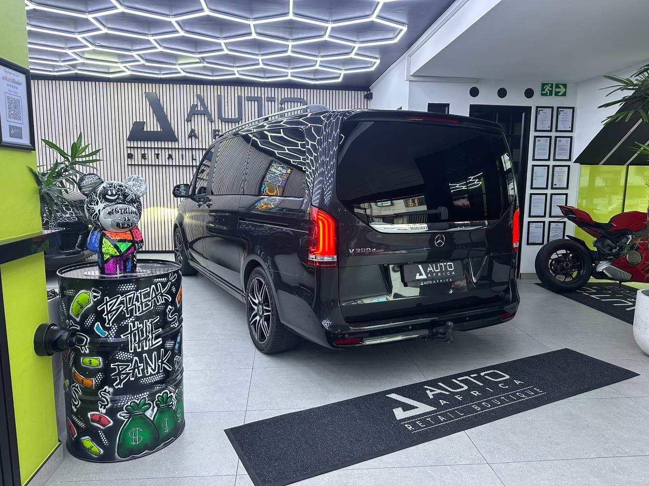 Mercedes-Benz V-Class V300d Exclusive AMG Line Auto Africa