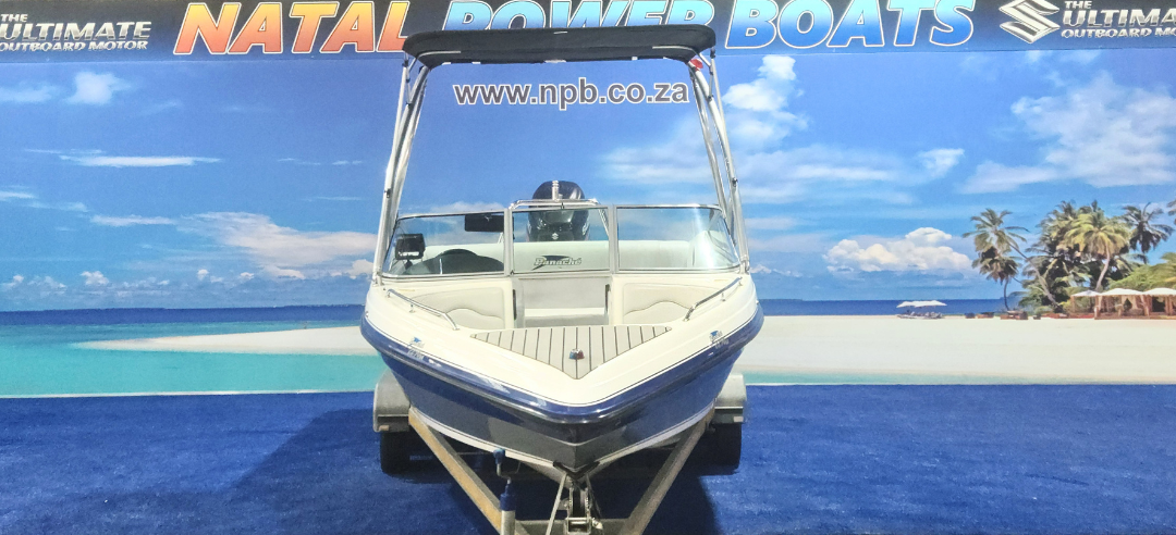 PANACHE 2250LX - 200HP Suzuki 4-Stroke (2013, 285Hrs) on Galvanized Double Axle Trailer Natal Power Boats