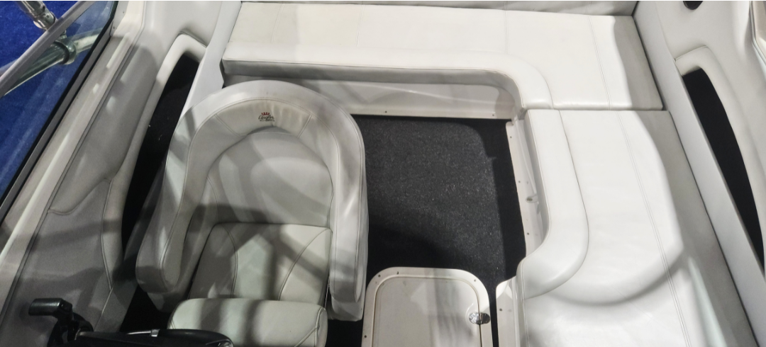 PANACHE 2250LX - 200HP Suzuki 4-Stroke (2013, 285Hrs) on Galvanized Double Axle Trailer Natal Power Boats