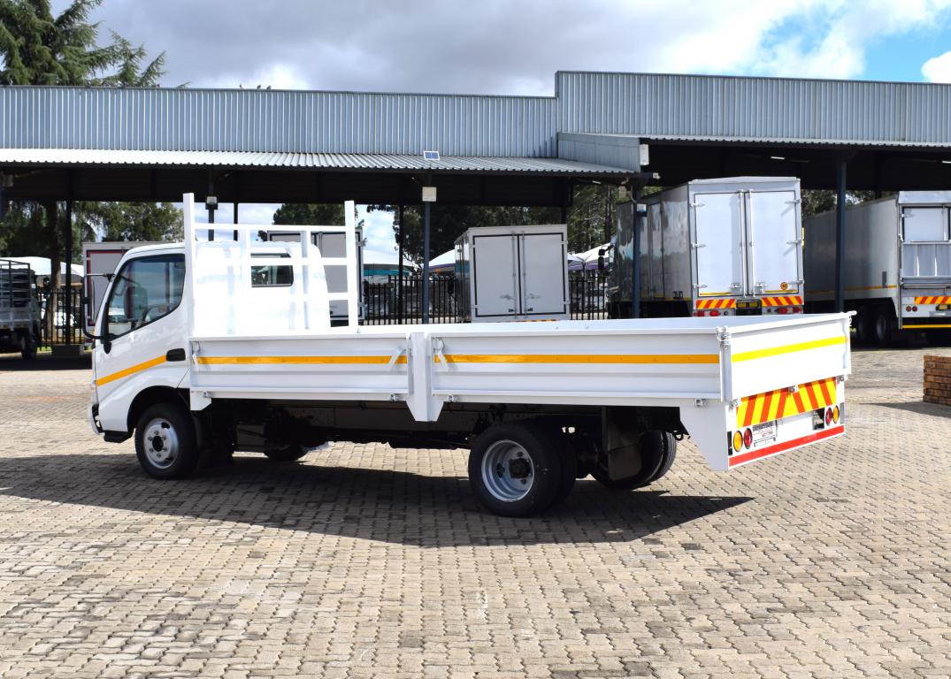 Toyota Dyna 4-093 DROPSIDE DRIVING SCHOOL TRUCK Pristine Motors