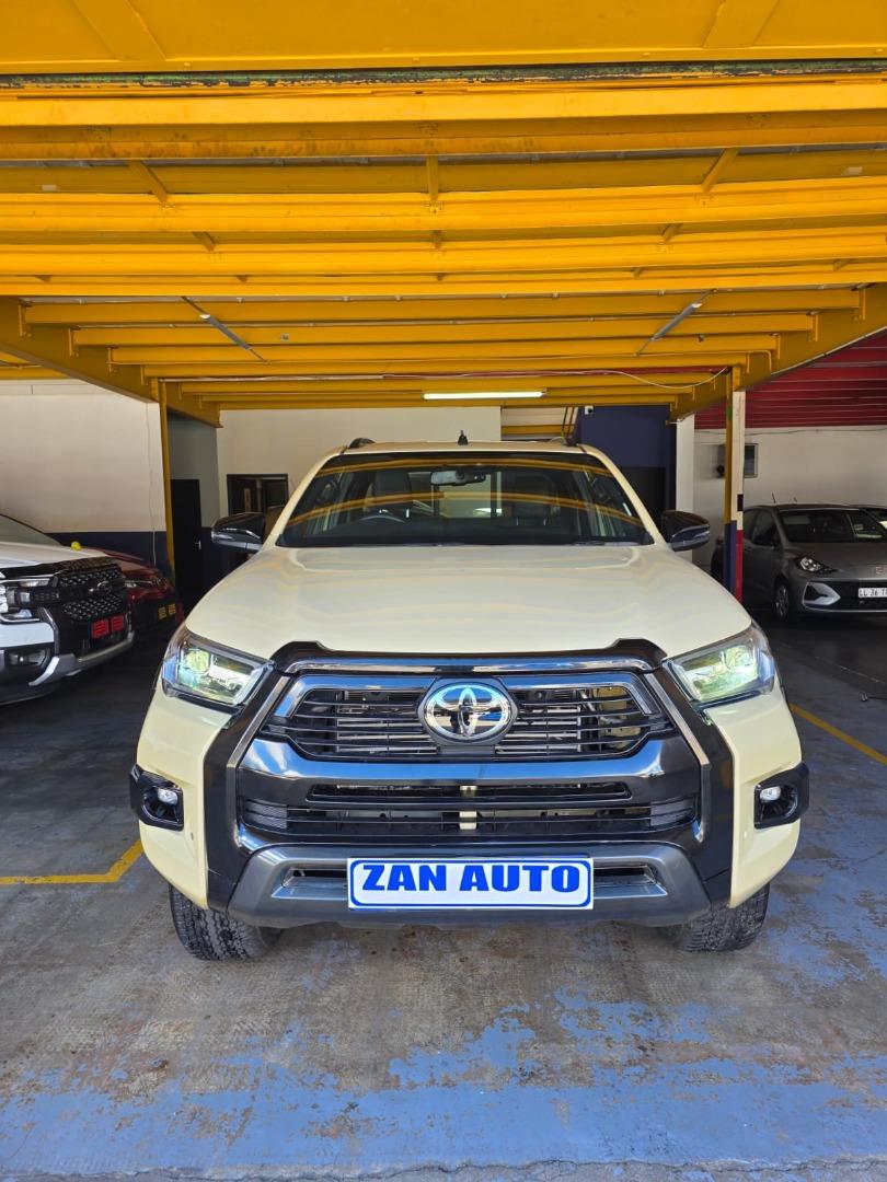 Toyota Hilux 2.8GD-6 Xtra Cab 4x4 Legend 55 for sale in Randburg