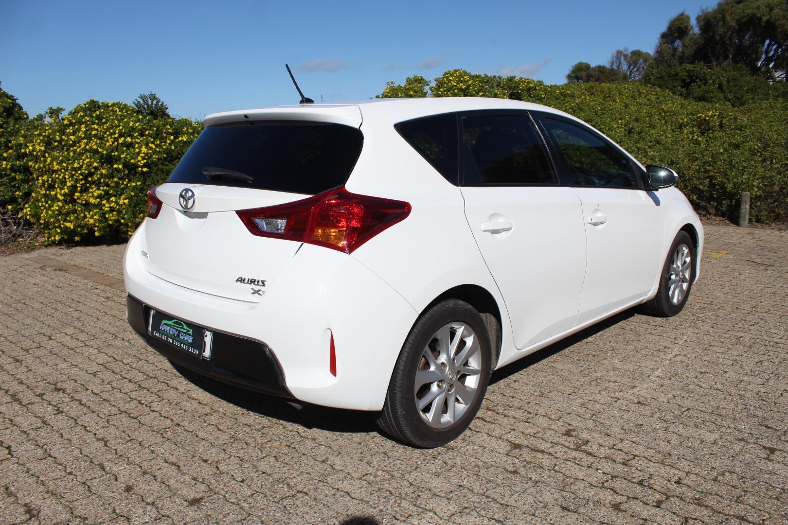 Toyota Auris 1.6 XS Affinity Cars