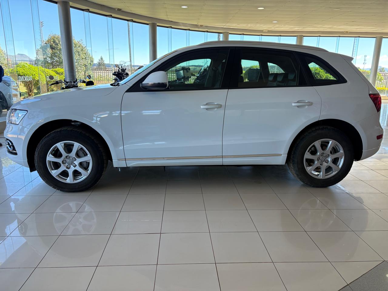 Audi Q5 2.0TDI S Quattro Auto Autobahn Auto