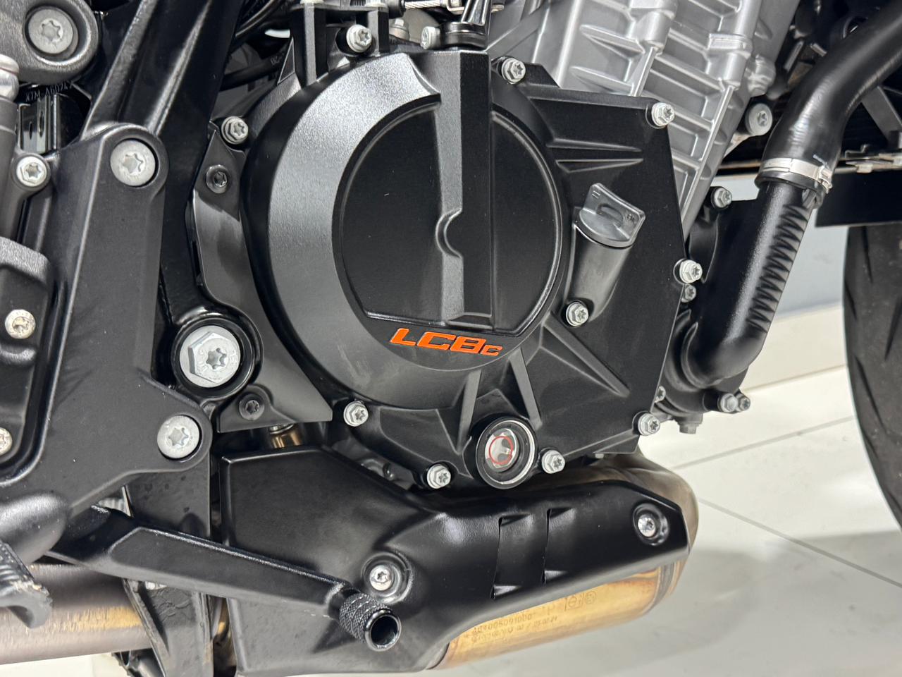 KTM 990 Duke