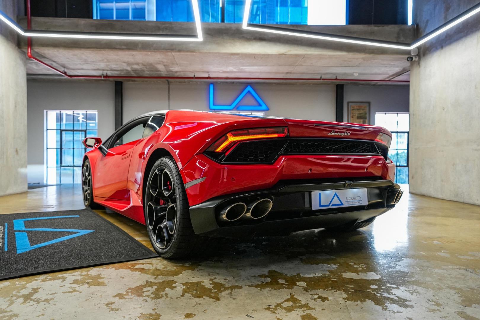 Lamborghini Huracan LP580-2 Coupe Lusso Auto