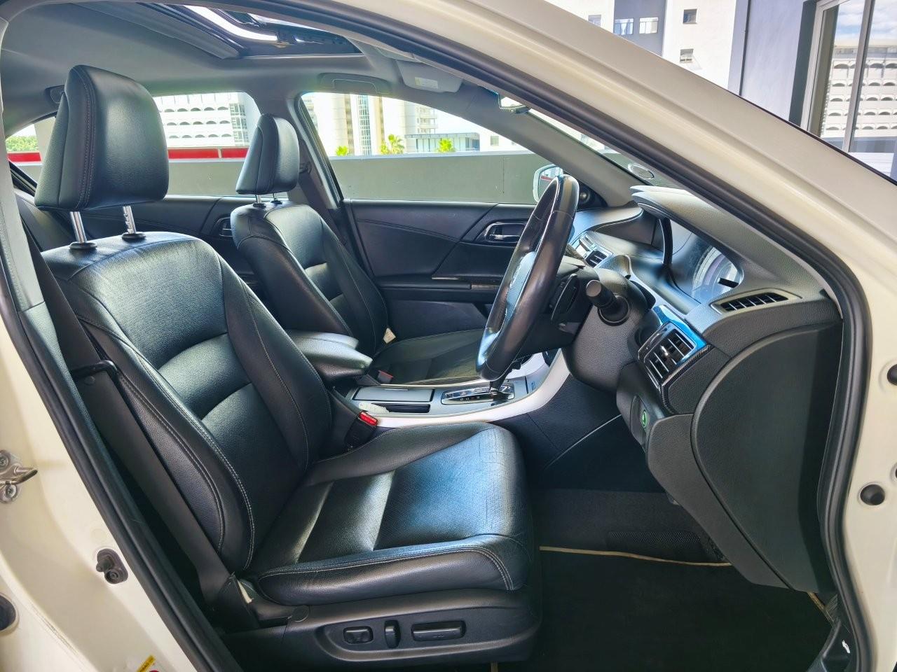 Honda Accord 2.4 Executive Race Autohouse