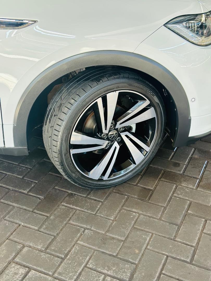 Volkswagen T-Cross 1.5TSI 110kW R-Line White Rhino Motors