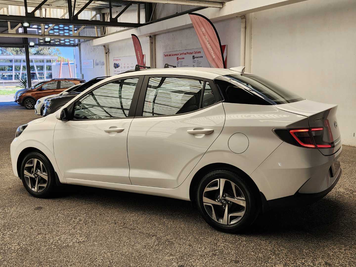 Hyundai Grand i10 1.2 Fluid Sedan Manual Bidvest McCarthy Toyota Tableview