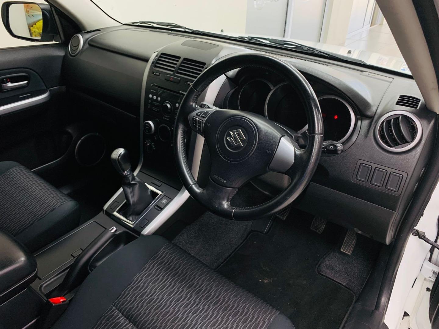 Suzuki Grand Vitara 2.4 Dune Auto Nantes Paarl
