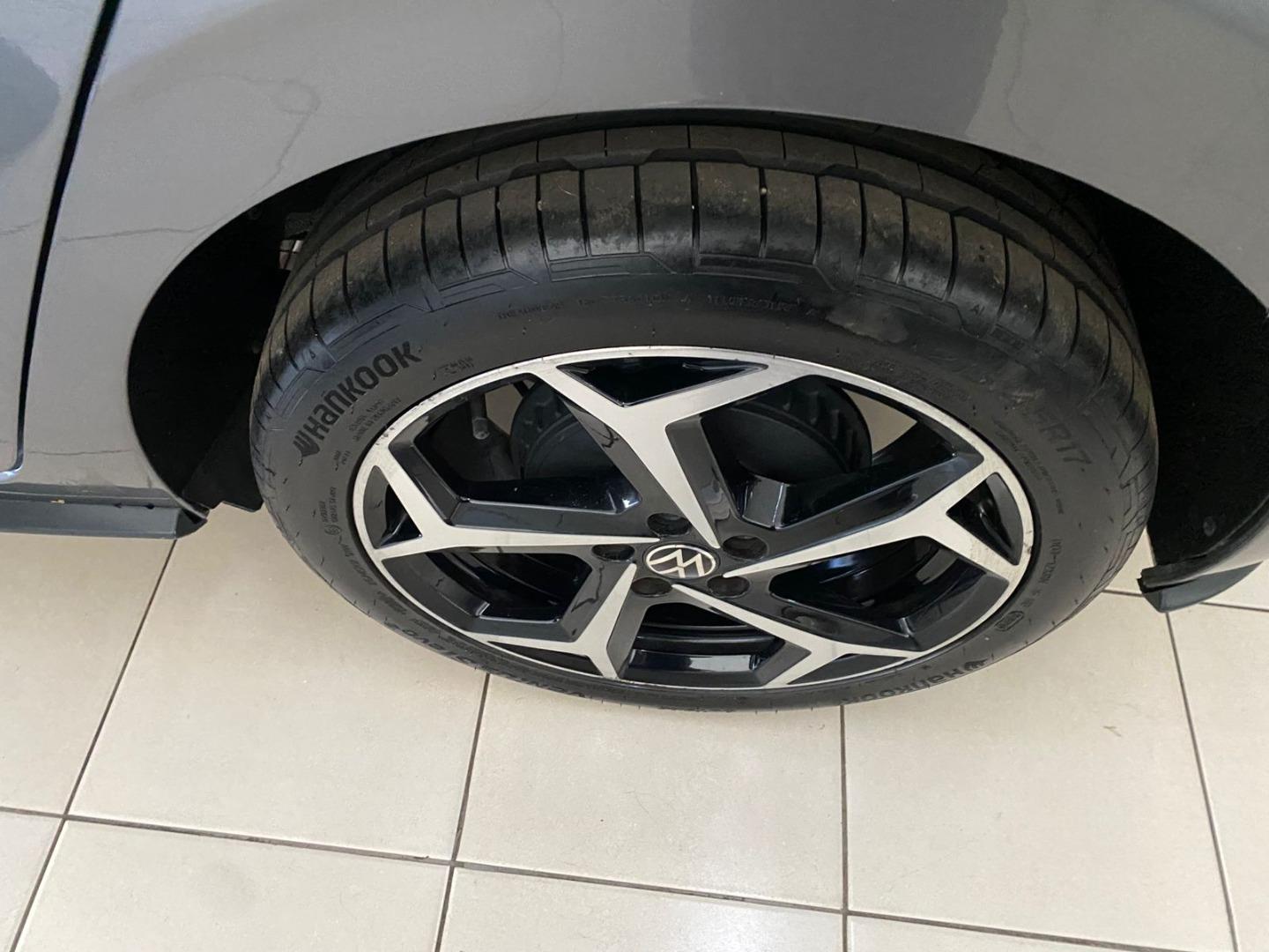 Volkswagen Polo Hatch 1.0TSI Comfortline R-Line Cars At Eastgate
