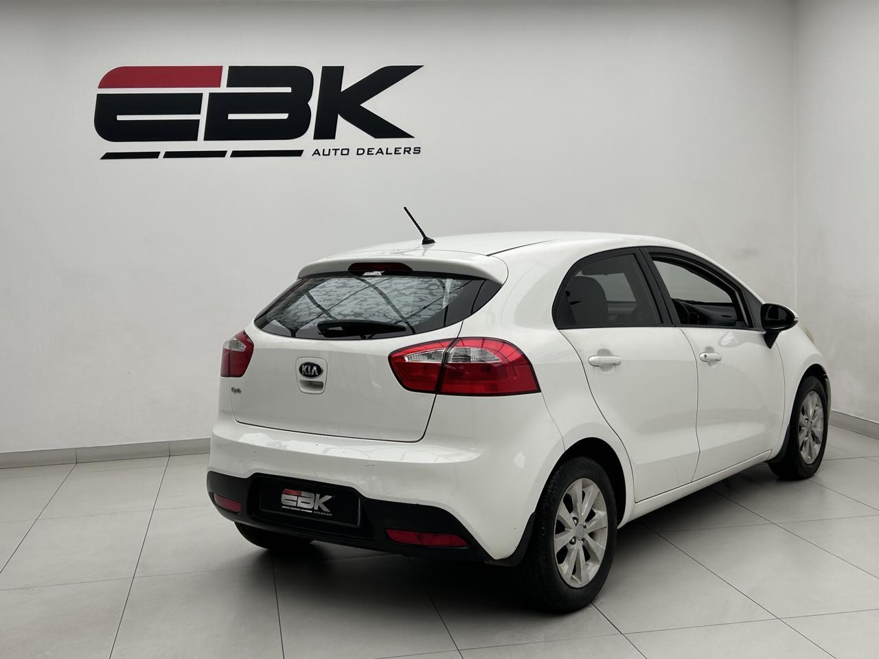 Kia Rio Hatch 1.4 Ebk Auto Dealers LA Rochelle