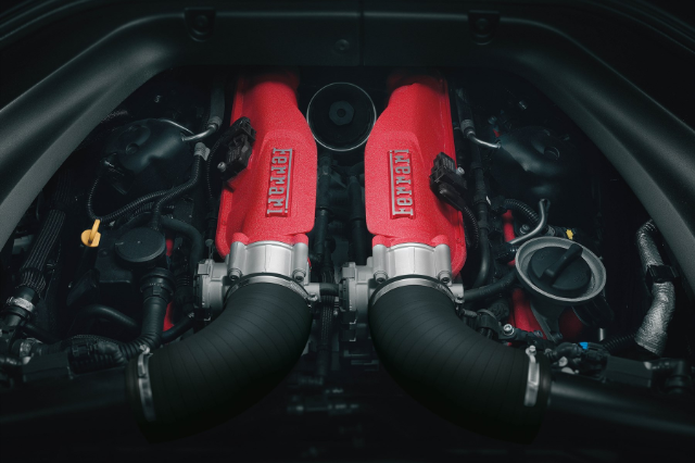 Ferrari California T Motor