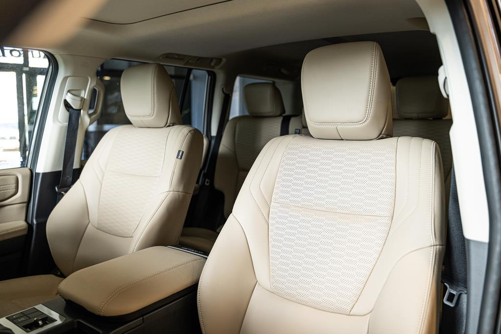 Toyota Land Cruiser Prado 2.8GD VX-L Auto Investments North Coast