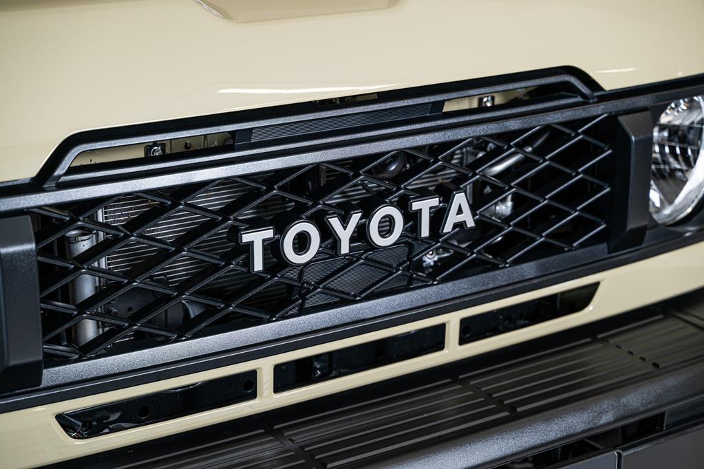 Toyota Land Cruiser 79 2.8GD-6 Double Cab Auto Auto Investments North Coast