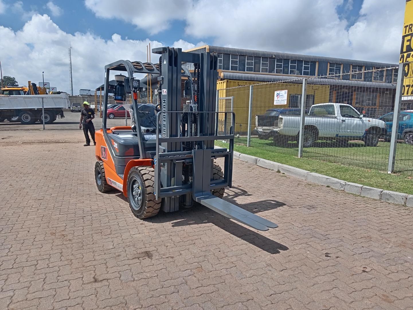 Rondebult forklifts for sale in South Africa - AutoTrader