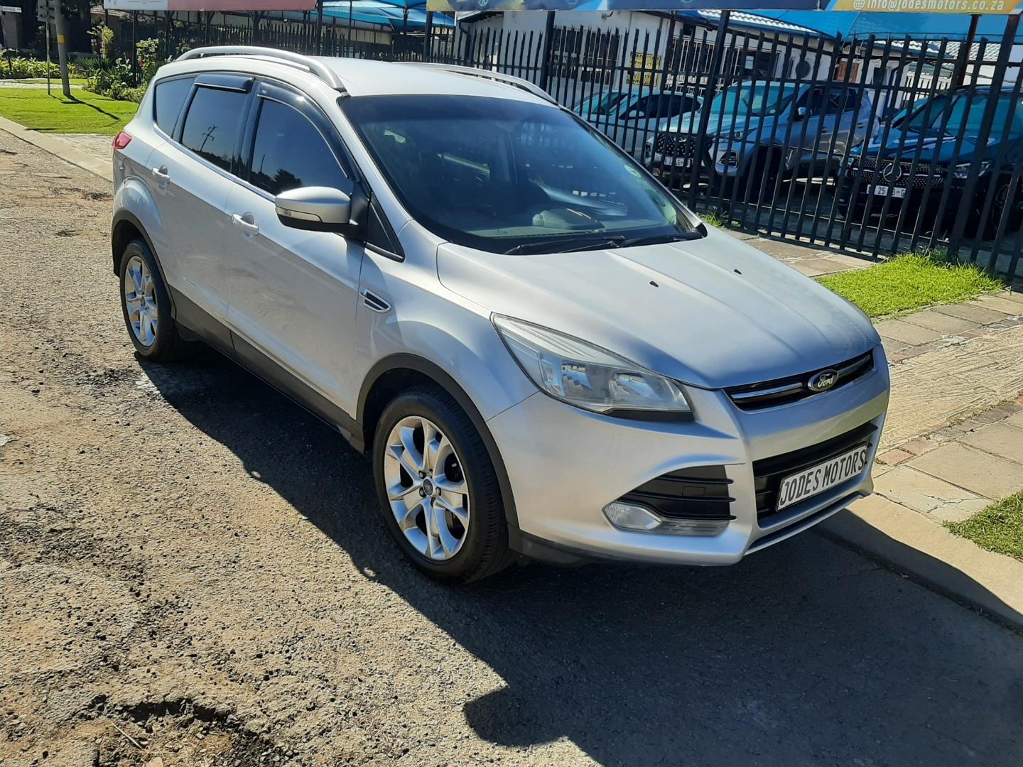 Ford Kuga 2.0TDCi AWD Trend Jodes Motors