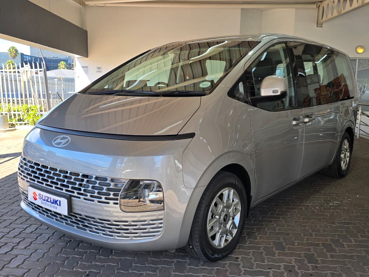 Hyundai Staria 2.2D Executive 9-seater Suzuki Bedfordview
