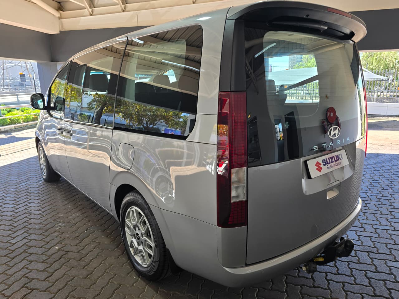 Hyundai Staria 2.2D Executive 9-seater Suzuki Bedfordview