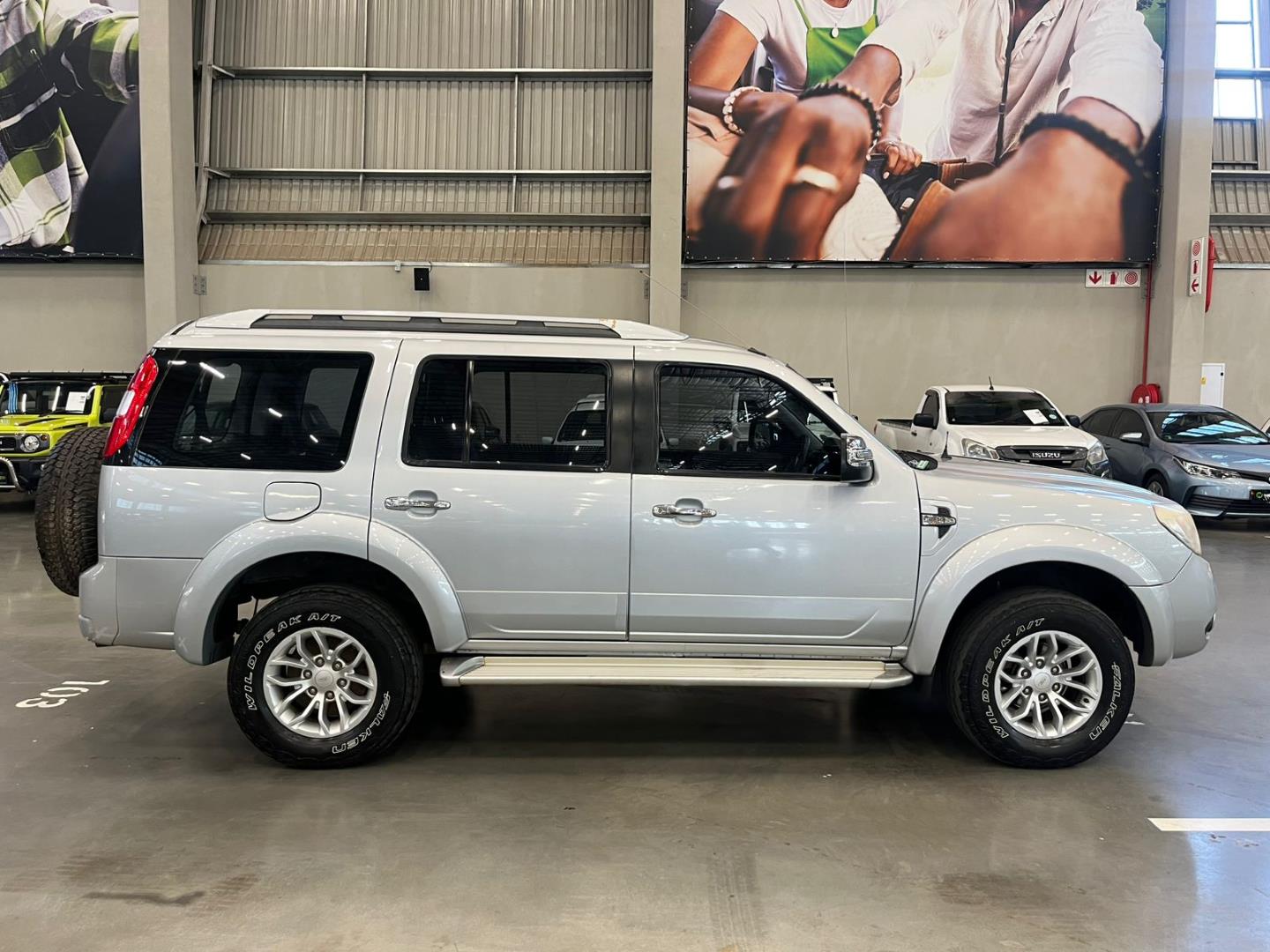 Ford Everest 3.0TDCi 4x4 LTD Weelee Megastore Centurion