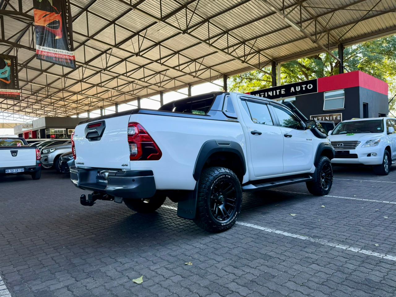 Toyota Hilux 2.8GD-6 Double Cab 4x4 Legend RS Infinite Auto Gezina
