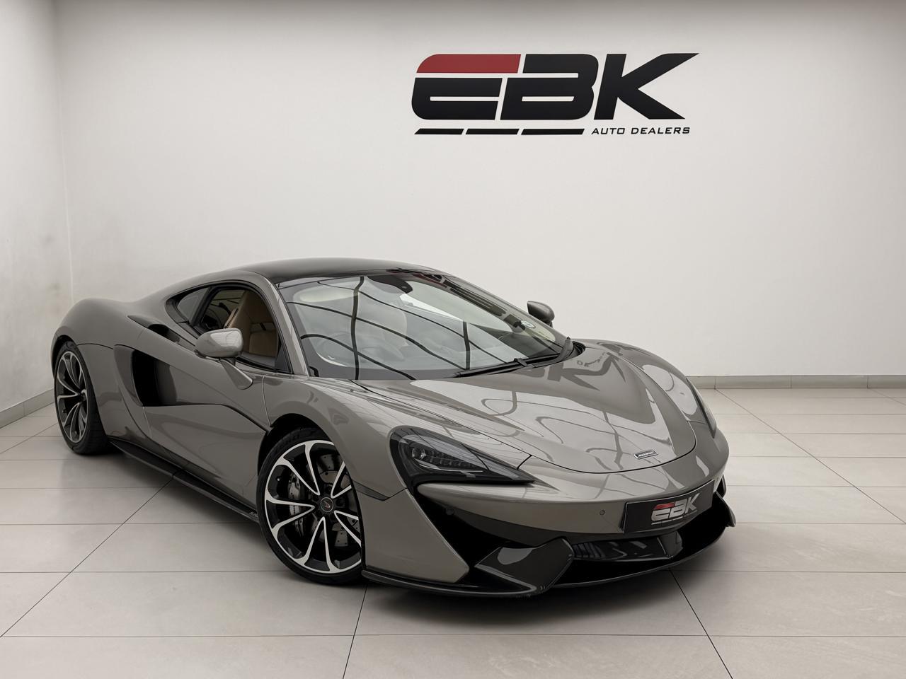 McLaren 570 GT Coupe EBK 21 La Rochelle Street