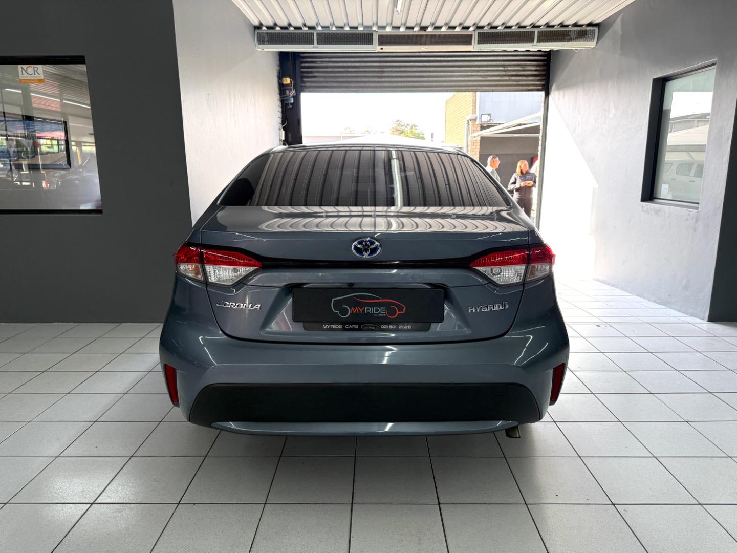 Toyota Corolla 1.8 Hybrid XS for sale in Bellville - ID: 28552834