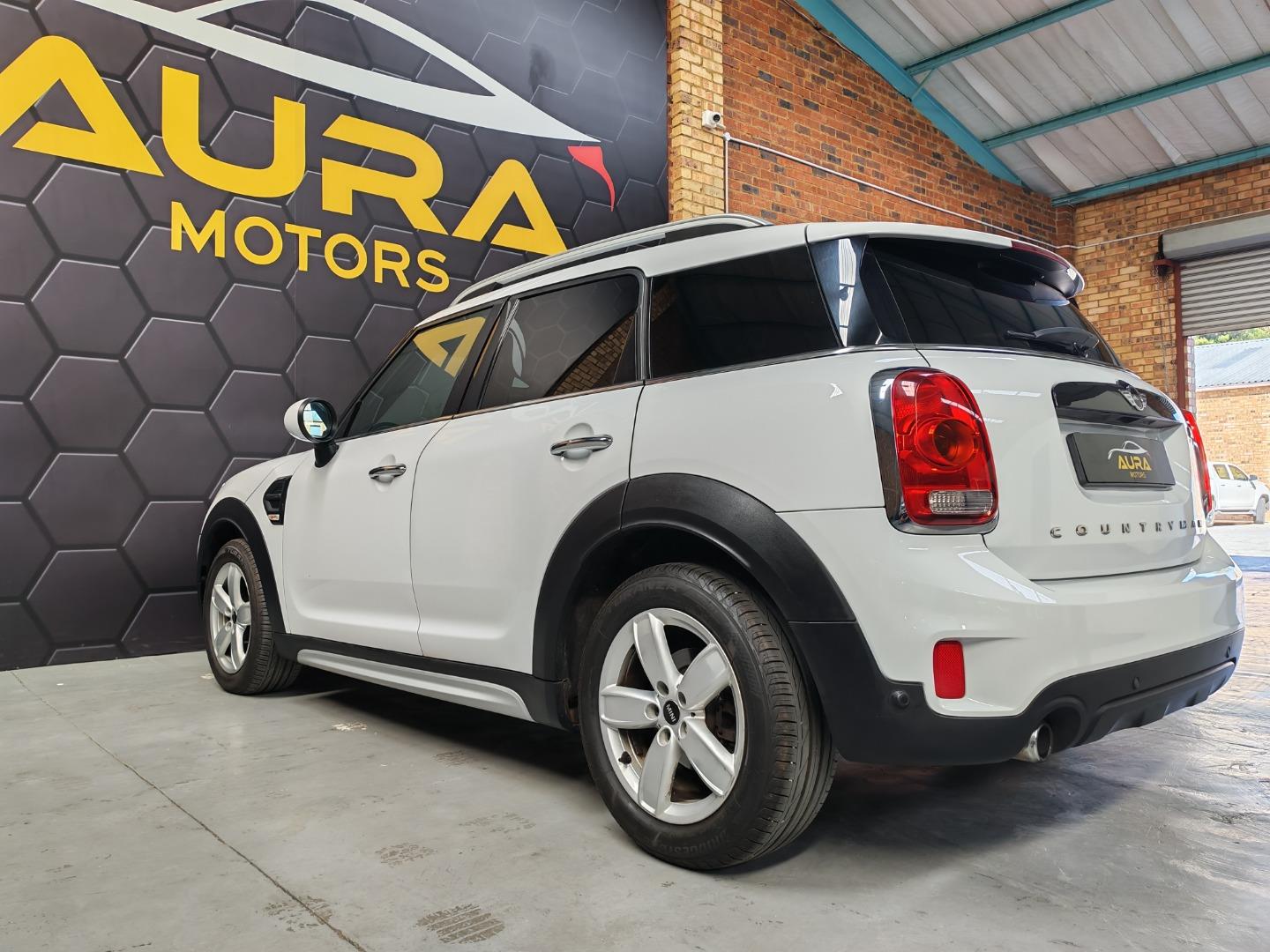 MINI Countryman Cooper Countryman Auto Aura Motors