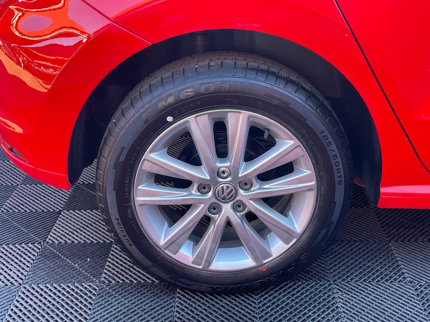 Volkswagen Polo Vivo Hatch 1.4 Trendline Auto Deal Boksburg