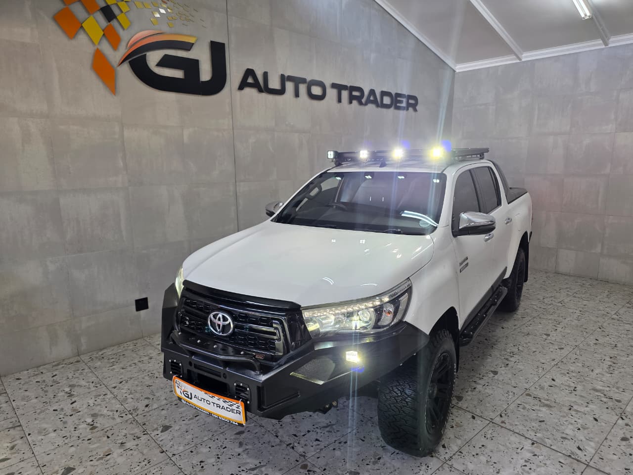Toyota Hilux 2.8GD-6 Double Cab Legend 50 Auto for sale in