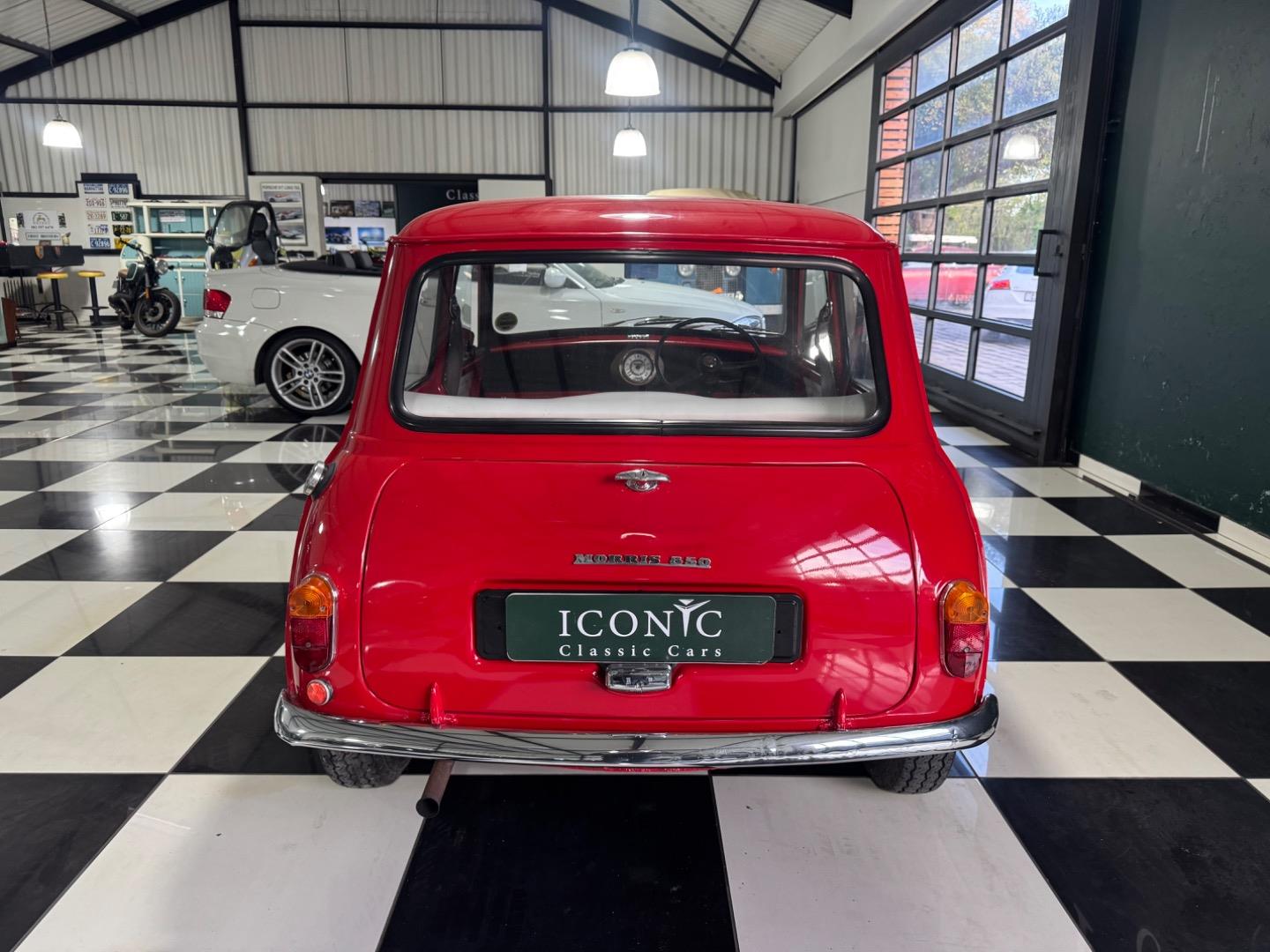 Austin Mini 850 Hatch Iconic Classic Cars